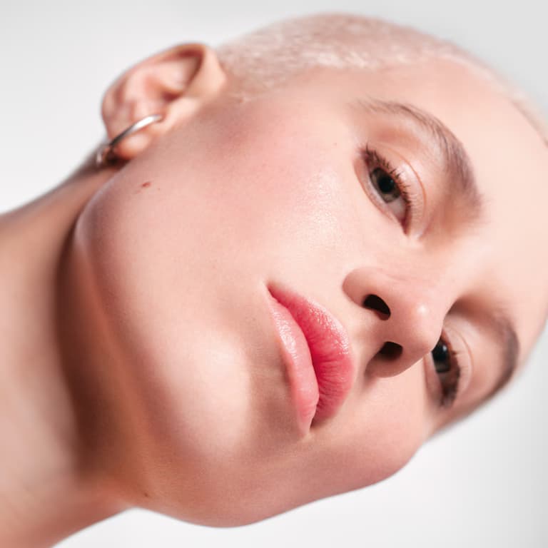 Darphin Intral Inner Youth Essential Eye Cream 15ml in Blue