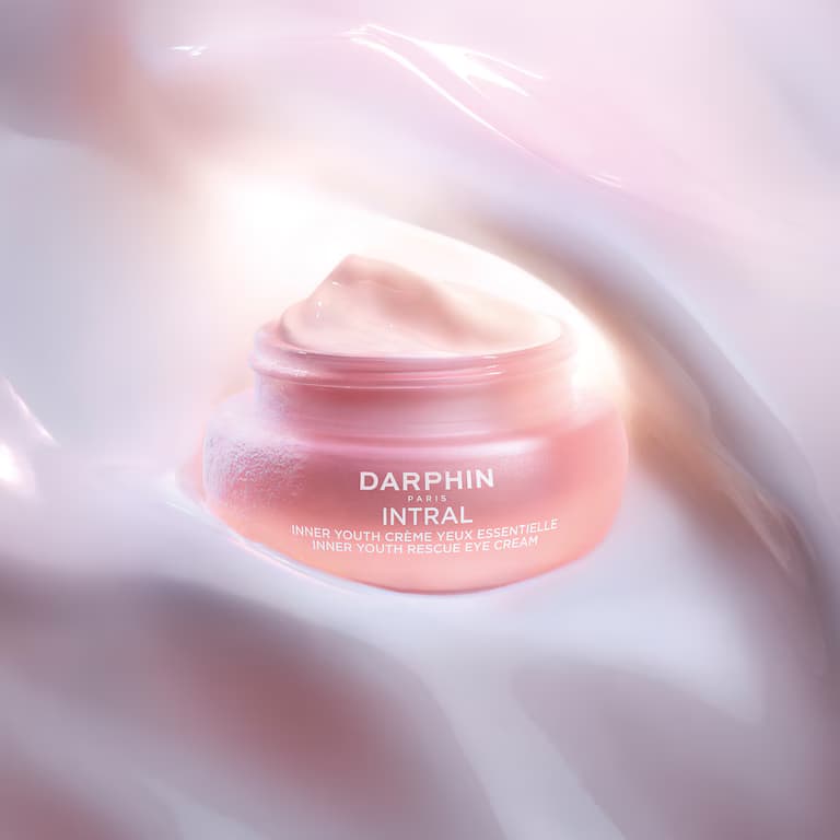 Darphin Intral Inner Youth Essential Eye Cream 15ml in Blue